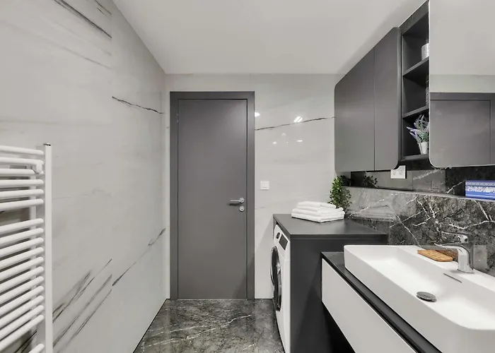 아파트 Eurovea Luxus & Comfort *