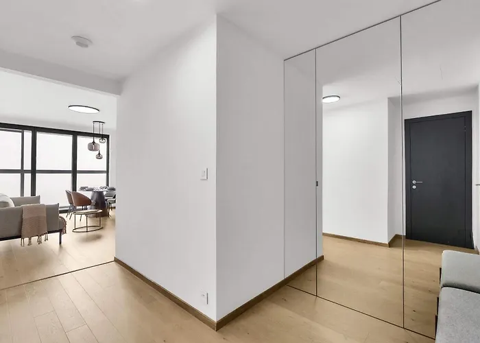 아파트 Eurovea Luxus & Comfort *